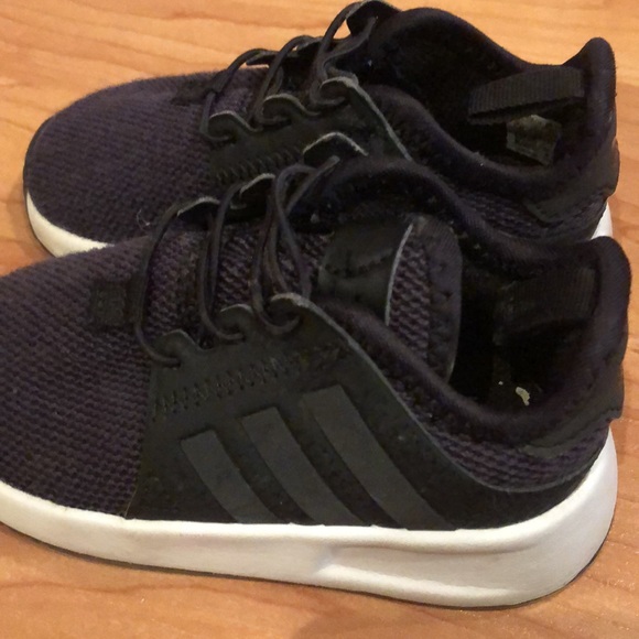 Adidas INFANT SHOES size 6 GREAT SHOE LIGHTLY WORN - Picture 2 of 3